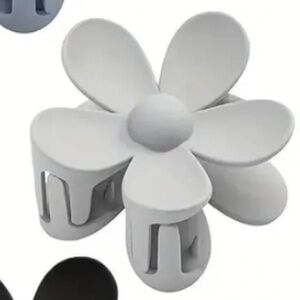 Grey Flower Claw Clip